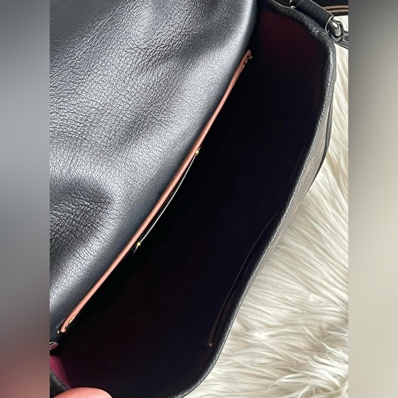 C5383 - Coach Hitch Crossbody with Horse and Carriage Print - Picture 10 of 14